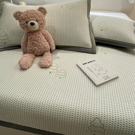 91家纺网 家纺一手货源 找家纺 （总）川悦生活 2024新款610克凉感刺绣豆豆凉席