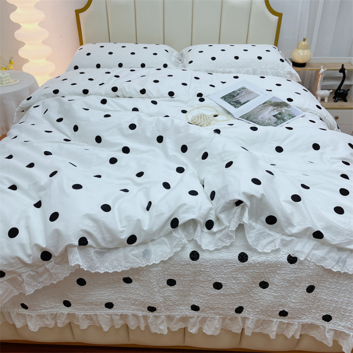 91家纺网 家纺一手货源 找家纺 暖居 2024新款砂洗棉花被套全棉床盖四件套绗缝夹棉纯棉床盖三件套波点白