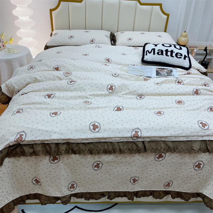 91家纺网 家纺一手货源 找家纺 暖居 2024新款砂洗棉花被套全棉床盖四件套绗缝夹棉纯棉床盖三件套韩国小熊