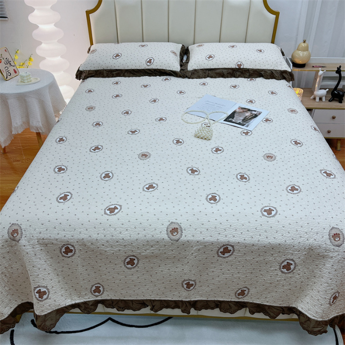 91家纺网 家纺一手货源 找家纺 暖居 2024新款砂洗棉花被套全棉床盖四件套绗缝夹棉纯棉床盖三件套韩国小熊