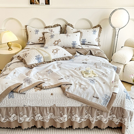 91家纺网 家纺一手货源 找家纺 （总）苏米娜A类双层纱棉麻床盖款夏被四件套蕾丝夹棉床裙大豆水洗棉夏凉被子