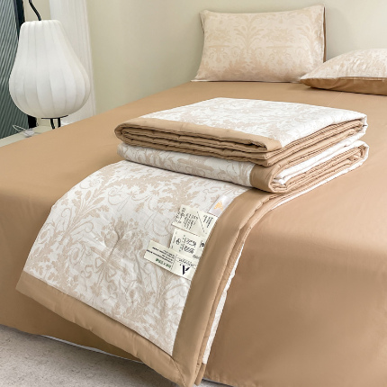 91家纺网 家纺一手货源 找家纺 （总）一加一 2025新款全棉三层纱提花大豆夏被