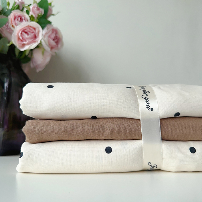 91家纺网 家纺一手货源 找家纺 麦伦家居 2024春夏新品全棉有氧双层纱印花系列四件套（叠拍图）黑波波