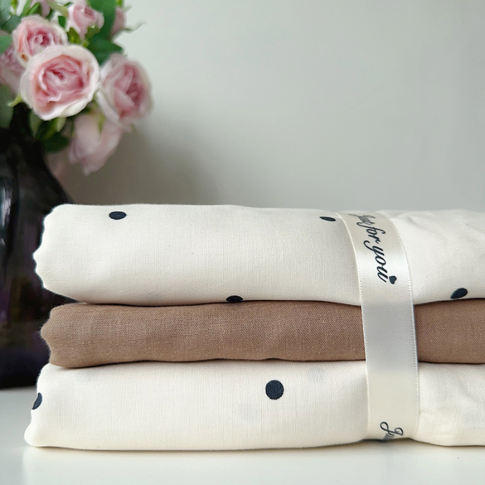 91家纺网 家纺一手货源 找家纺 麦伦家居 2024春夏新品全棉有氧双层纱印花系列四件套（叠拍图）黑波波