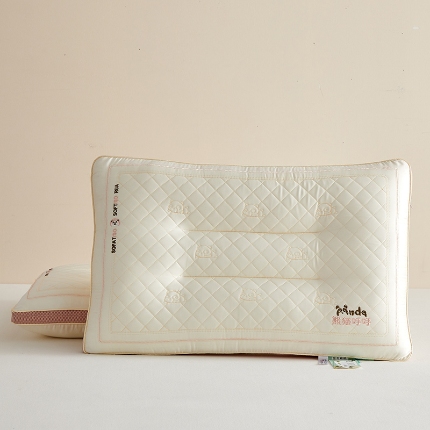 91家纺网 家纺一手货源 找家纺 （总）乐可 2024新款亲子熊猫呼呼乳胶分区枕头枕芯