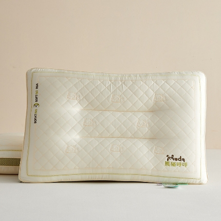 91家纺网 家纺一手货源 找家纺 （总）乐可 2024新款亲子熊猫呼呼乳胶分区枕头枕芯