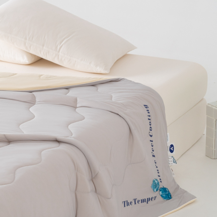 91家纺网 家纺一手货源 找家纺 荔禾家居 2024新款A类氨纶凉感丝冰感夏被 冰感灰