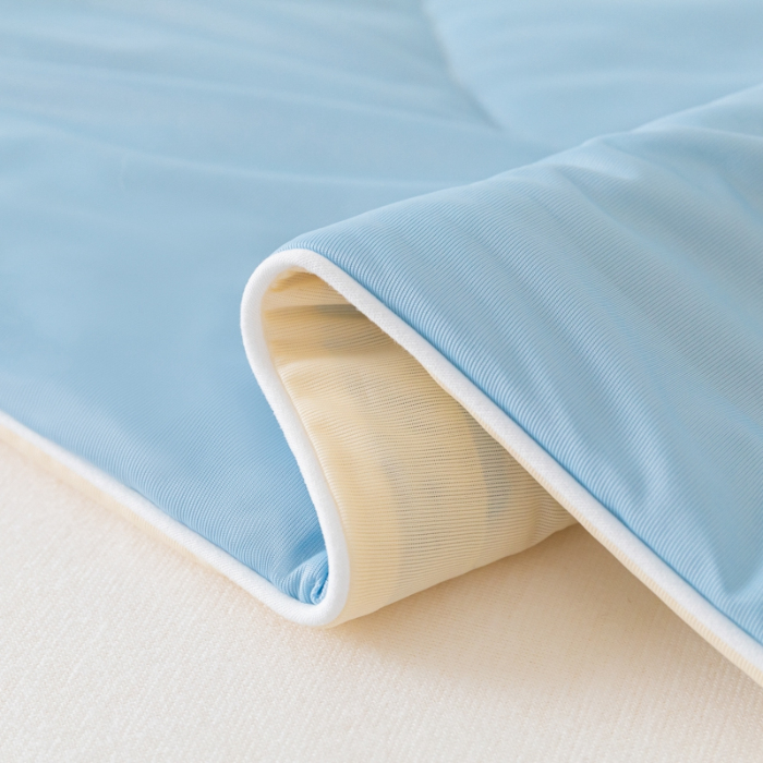 91家纺网 家纺一手货源 找家纺 荔禾家居 2024新款A类氨纶凉感丝冰感夏被 冰感蓝