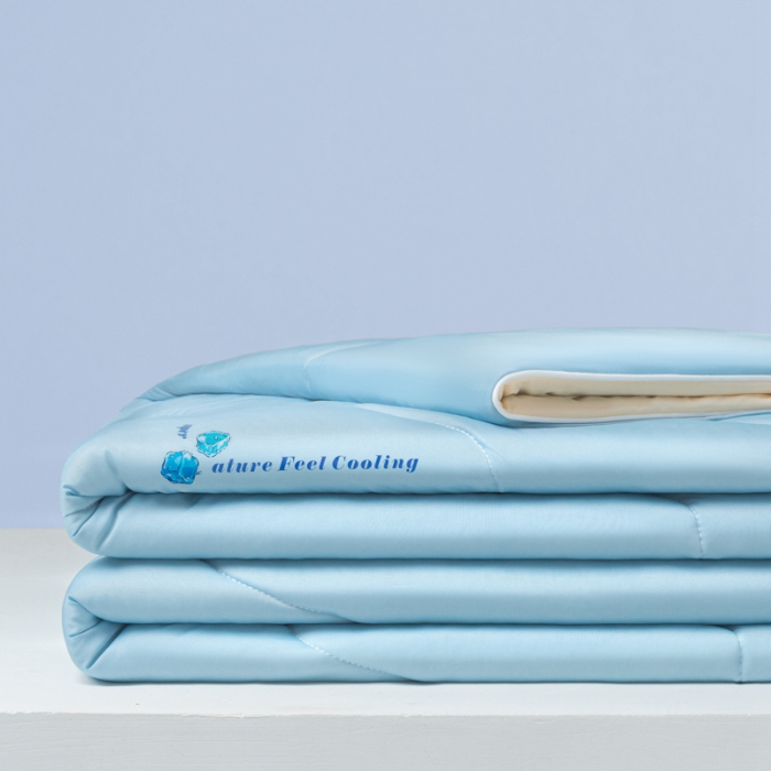 91家纺网 家纺一手货源 找家纺 荔禾家居 2024新款A类氨纶凉感丝冰感夏被 冰感蓝