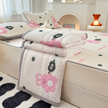 91家纺网 家纺一手货源 找家纺 （总）福来临 2025新款印花+纯色凉感丝含胶凉席夏被三件套四件套