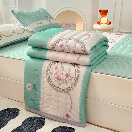 91家纺网 家纺一手货源 找家纺 （总）福来临 2025新款印花+纯色凉感丝含胶凉席夏被三件套四件套