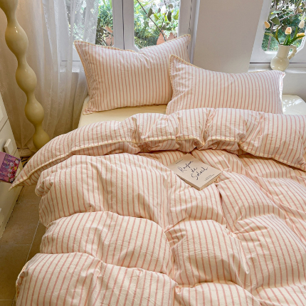 91家纺网 家纺一手货源 找家纺 莱茵家居 2024新款A类多巴胺撞色全棉水洗棉四件套 粉苏条