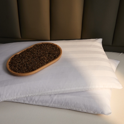 91家纺网 家纺一手货源 找家纺 （总）乐可 2024新款缎条全荞麦枕 枕头枕芯