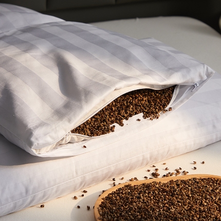 91家纺网 家纺一手货源 找家纺 （总）乐可 2024新款缎条全荞麦枕 枕头枕芯