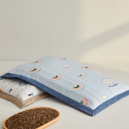 91家纺网 家纺一手货源 找家纺 （总）乐可 2024新款全棉纱布儿童黄荆子荞麦枕头枕芯