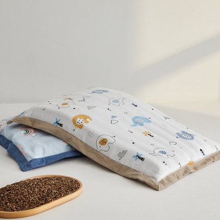 91家纺网 家纺一手货源 找家纺 （总）乐可 2024新款全棉纱布儿童黄荆子荞麦枕头枕芯