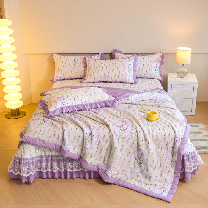 91家纺网 家纺一手货源 找家纺 美莱家纺 2024新款软糯泡泡棉蕾丝床盖床盖四件套单品系列-床盖夏被四件套 薰衣草紫