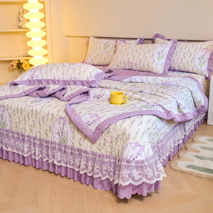 91家纺网 家纺一手货源 找家纺 美莱家纺 2024新款软糯泡泡棉蕾丝床盖床盖四件套单品系列-床盖夏被四件套 薰衣草紫