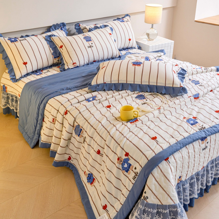 91家纺网 家纺一手货源 找家纺 美莱家纺 2024新款软糯泡泡棉蕾丝床盖床盖四件套单品系列-床盖夏被四件套 小熊公仔