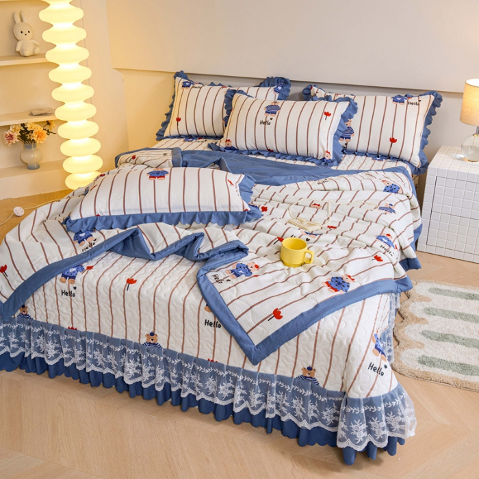 91家纺网 家纺一手货源 找家纺 美莱家纺 2024新款软糯泡泡棉蕾丝床盖床盖四件套单品系列-床盖夏被四件套 小熊公仔