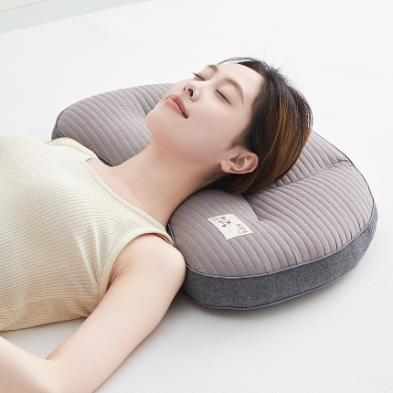 91家纺网 家纺一手货源 找家纺 （总）乐可 2024新款砂洗月牙分区荞麦枕 枕头枕芯