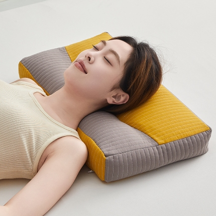 91家纺网 家纺一手货源 找家纺 （总）乐可 2024新款砂洗三维立体荞麦枕 枕头枕芯