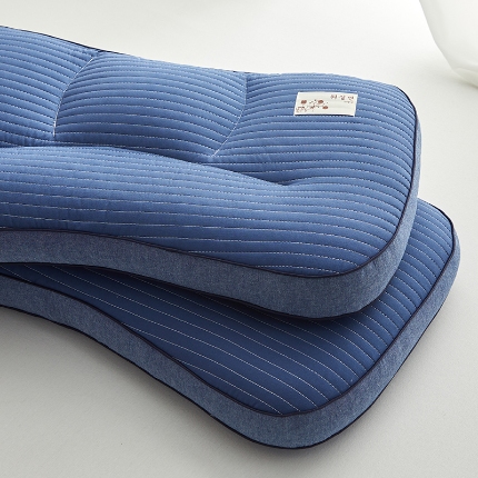 91家纺网 家纺一手货源 找家纺 （总）乐可 2024新款砂洗多位护颈荞麦枕 枕头枕芯