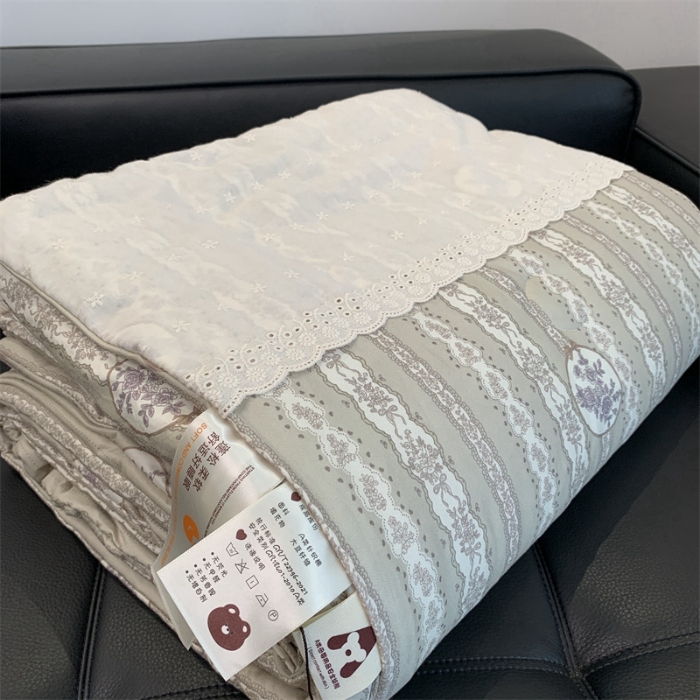 91家纺网 家纺一手货源 找家纺 奈萝 2024新款法式花边针织夏被春秋被 凯瑟琳