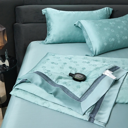 91家纺网 家纺一手货源 找家纺 简约80支夏季天丝夏凉被四件套可水洗机洗夏被天丝空调被 梵高清新绿