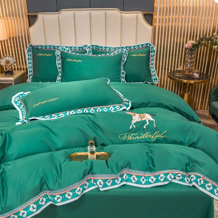 91家纺网 家纺一手货源 找家纺 2025宽边数码印花水洗真丝绣花四件套 轻奢刺绣冰丝天丝套件