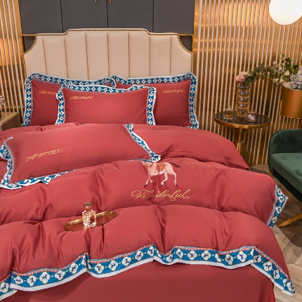 91家纺网 家纺一手货源 找家纺 2025宽边数码印花水洗真丝绣花四件套 轻奢刺绣冰丝天丝套件