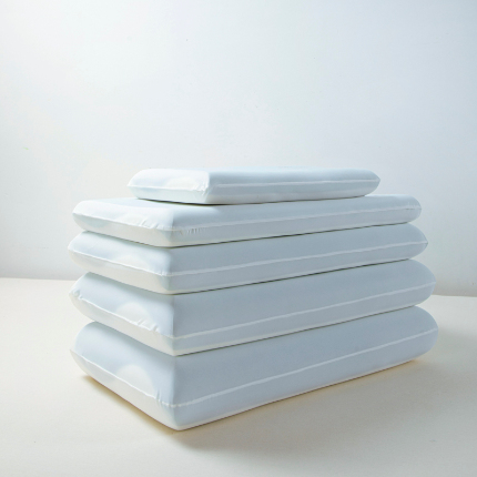 91家纺网 家纺一手货源 找家纺 （总）麦肯锡 2024新款K80升级款慢回弹气凝枕双芯系列-产品图