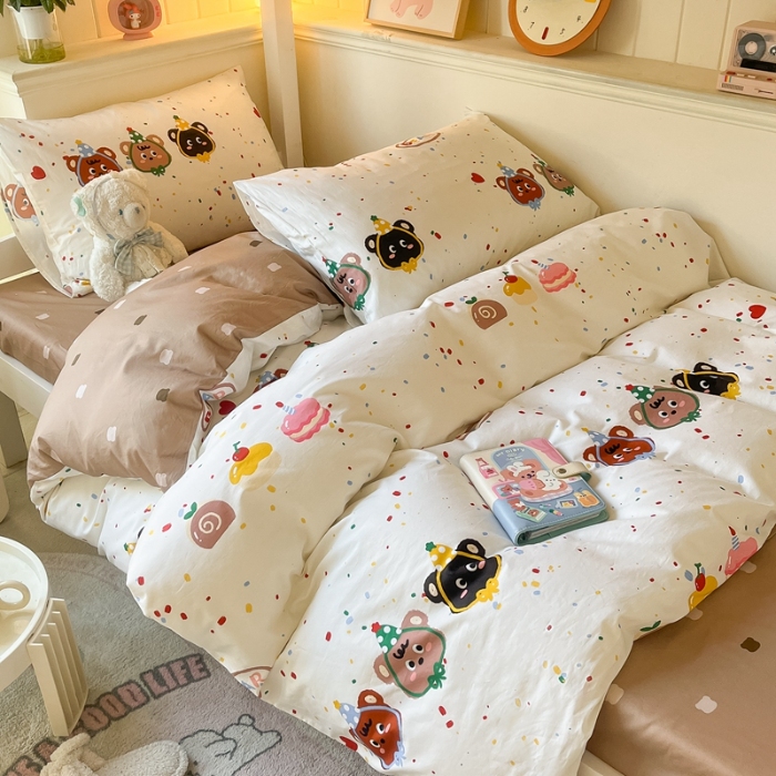 91家纺网 家纺一手货源 找家纺 寻米 2024新款学生全棉印花三件套 快乐熊仔