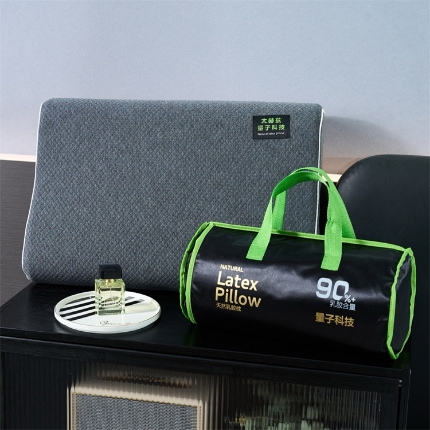 91家纺网 家纺一手货源 找家纺 （总）新款量子科技进口天然乳胶成人乳胶枕芯带钢印