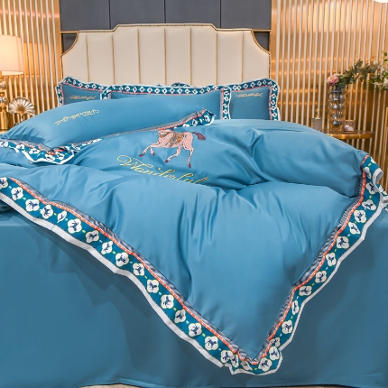 91家纺网 家纺一手货源 找家纺 新款宽边数码印花水洗真丝绣花四件套 轻奢刺绣冰丝天丝套件