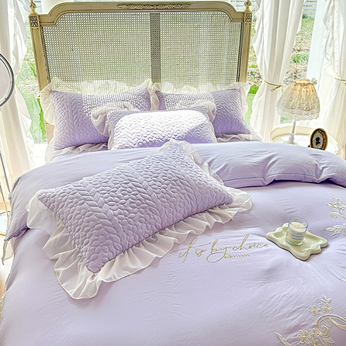 91家纺网 家纺一手货源 找家纺 漫布云2025韩版法式公主风水洗棉立体花绣花床盖款四件套蕾丝床盖款三件套