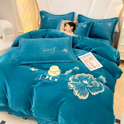 91家纺网 家纺一手货源 找家纺 （总）漫布云2025大版花卉牛奶绒刺绣花四件套婴儿宝宝兔兔绒法莱金貂绒四件套