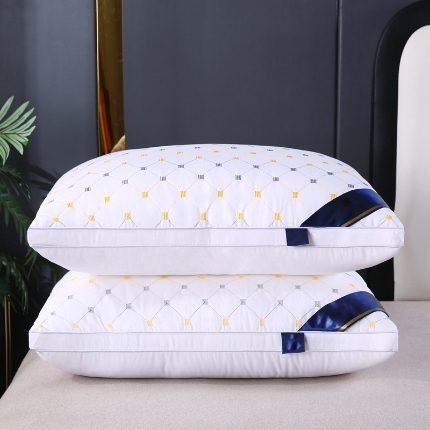 91家纺网 家纺一手货源 找家纺 （总）2024彩色满天星高回弹酒店枕