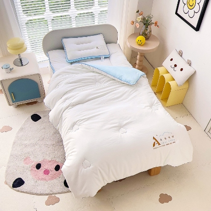 91家纺网 家纺一手货源 找家纺 （总）A类柔感棉幼儿园被子120X150儿童被芯宝宝小被子垫子枕芯