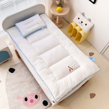 91家纺网 家纺一手货源 找家纺 （总）A类柔感棉幼儿园被子120X150儿童被芯宝宝小被子垫子枕芯