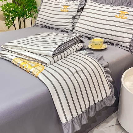 91家纺网 家纺一手货源 找家纺 （总）经年2025年 新款 水洗真丝冰丝天丝韩版刺绣夏被四件套  直播爆款