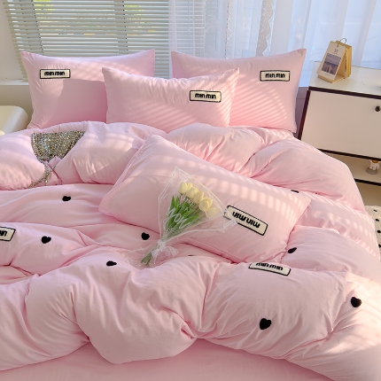 91家纺网 家纺一手货源 找家纺 （总）寐时代 2024新款A类水洗亲肤立体毛巾绣四件套四季通用款