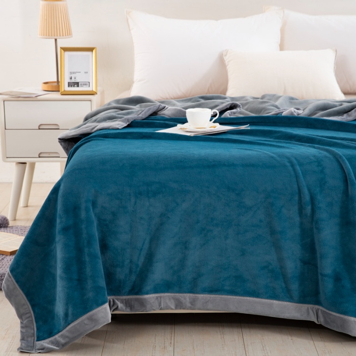 91家纺网 家纺一手货源 找家纺 卉晨毛毯 2024新款牛奶绒纯色复合毯空调毯午睡毯毛毯 午夜灰蓝