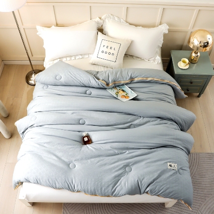 91家纺网 家纺一手货源 找家纺 初相识被业 2025新款小豆仙提花针织棉拉链子母被 提花高级灰