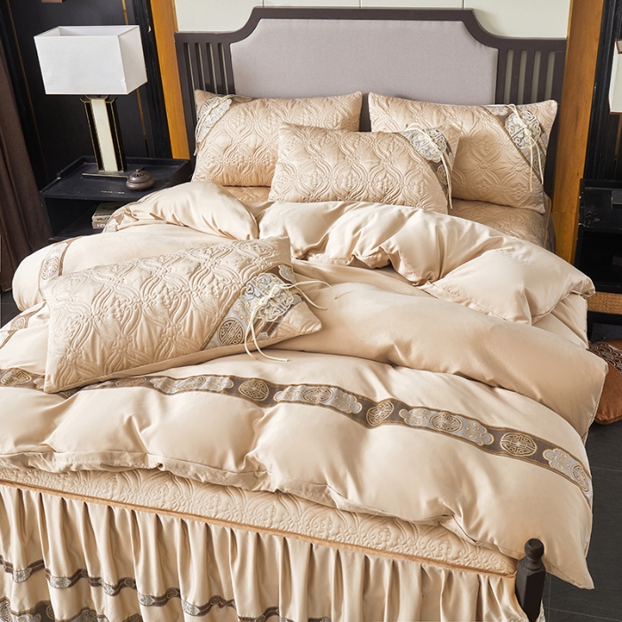 91家纺网 家纺一手货源 找家纺 （总）罗艺轩 2024新款贡缎夹棉中国风新中式系列床裙款四件套