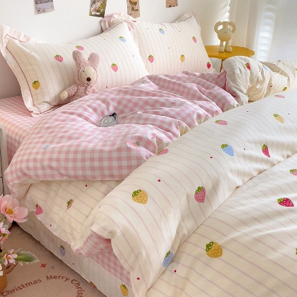 91家纺网 家纺一手货源 找家纺 （总）乐童家纺 2024新款直播爆款13070纯棉印花吊边款一字绣四件套第九波