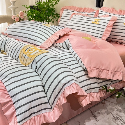 91家纺网 家纺一手货源 找家纺 （总）经年2025年 新款 韩版花边 刺绣 水洗真丝冰丝天丝四件套   直播爆款 