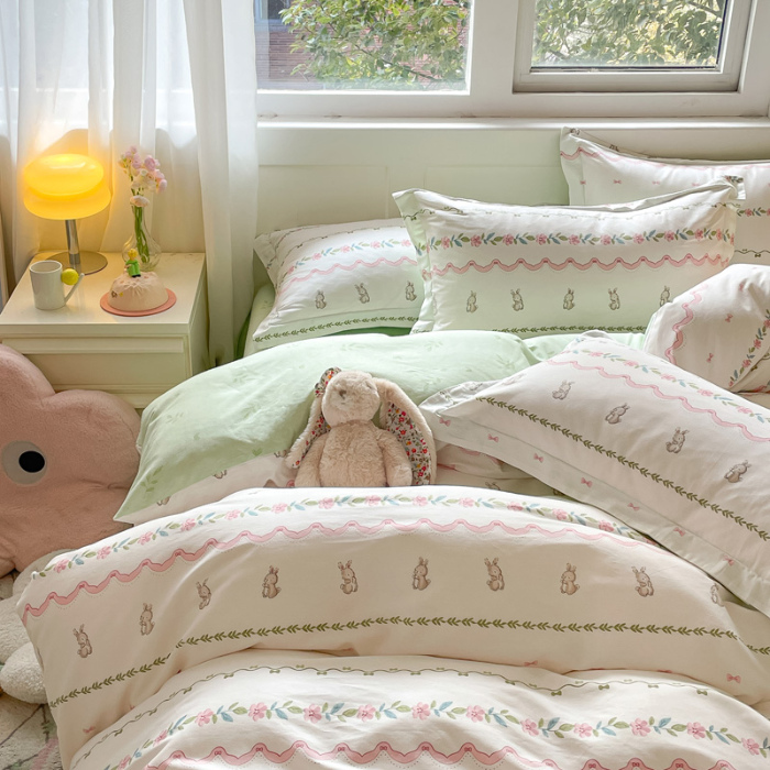 91家纺网 家纺一手货源 找家纺 2024新款全棉小清新印花单品套件--四件套 辛德瑞拉