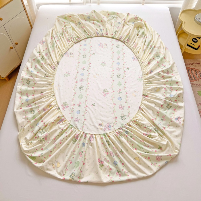 91家纺网 家纺一手货源 找家纺 楠沐家纺 2025新款亲肤印花芦荟棉水洗棉床笠系列 草莓小兔绿