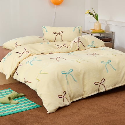 几米 2024秋冬新款套件面料200克牛奶绒印花系列 宠爱